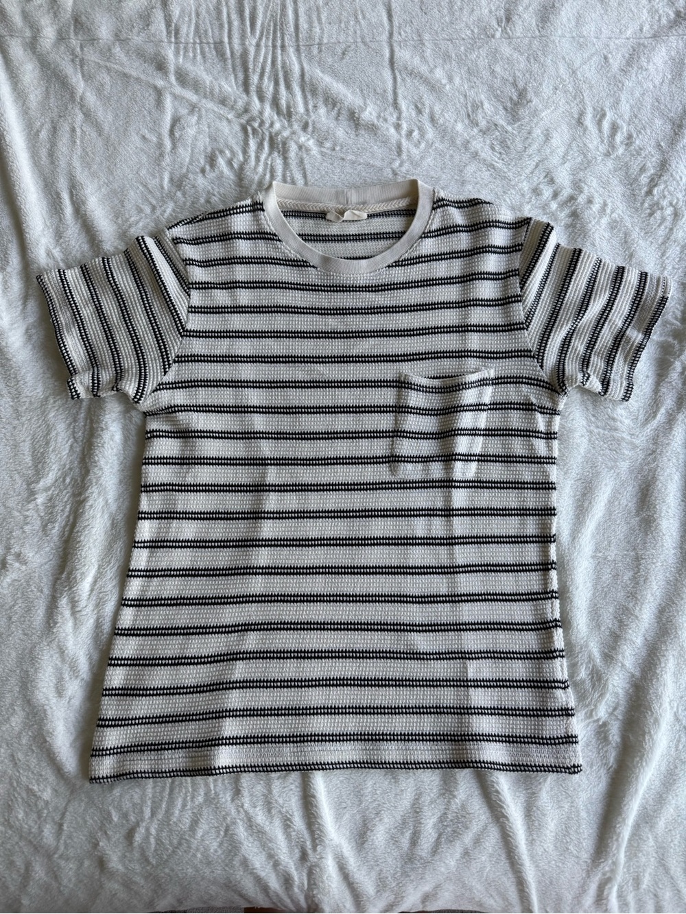 Anerkjendt Men’s Black and White Knit Textured Pocket Tee Shirt